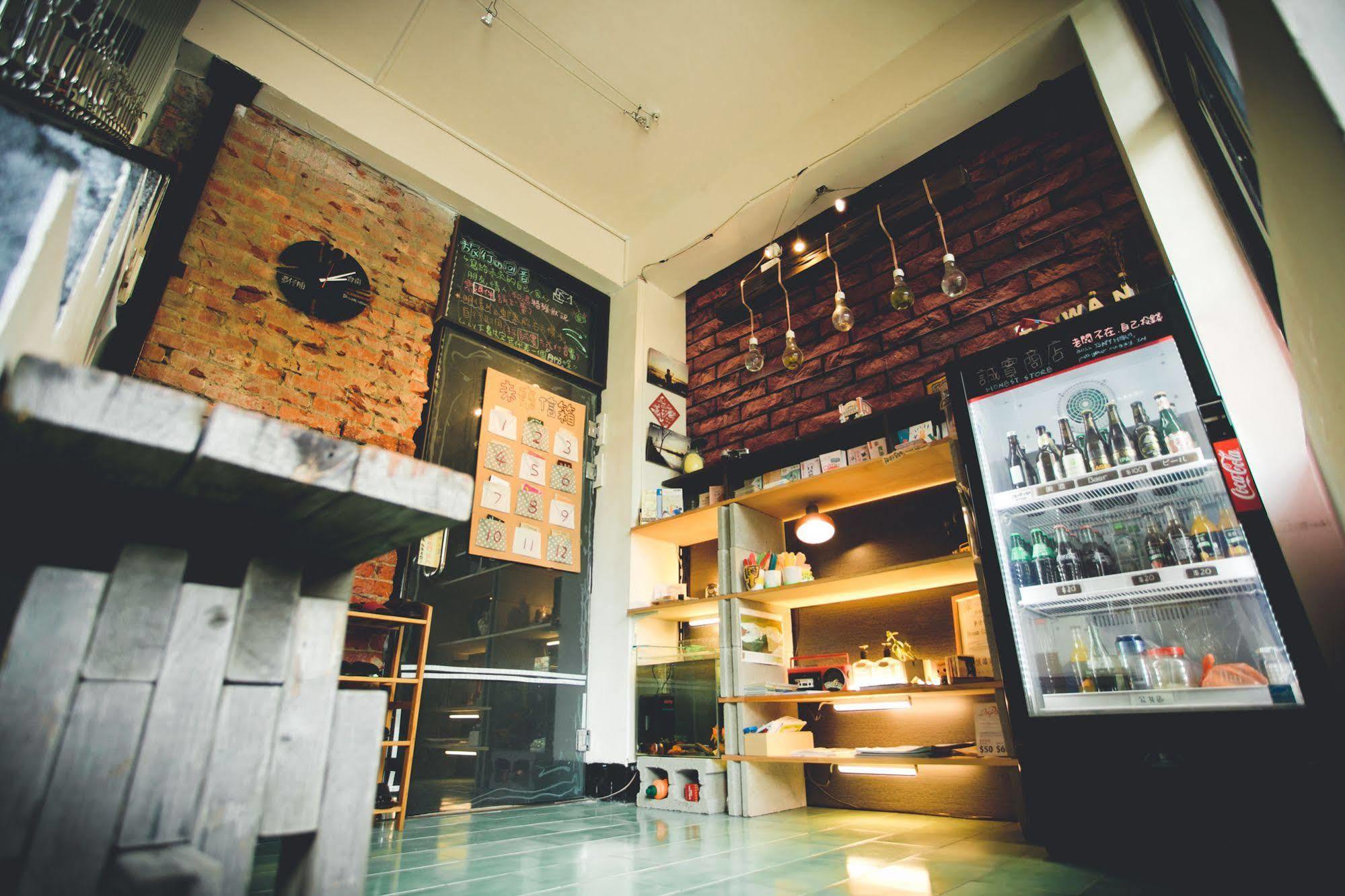 A Pousada Meng Zi Bu _Dream Corner Tainan Exterior foto